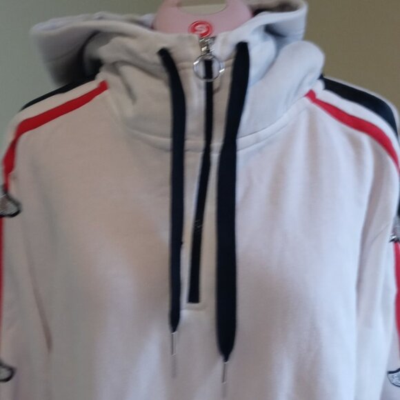 NWT Victoria Secret Pink Quarter zip hooded sweatshirt Size S/P - Picture 5 of 7